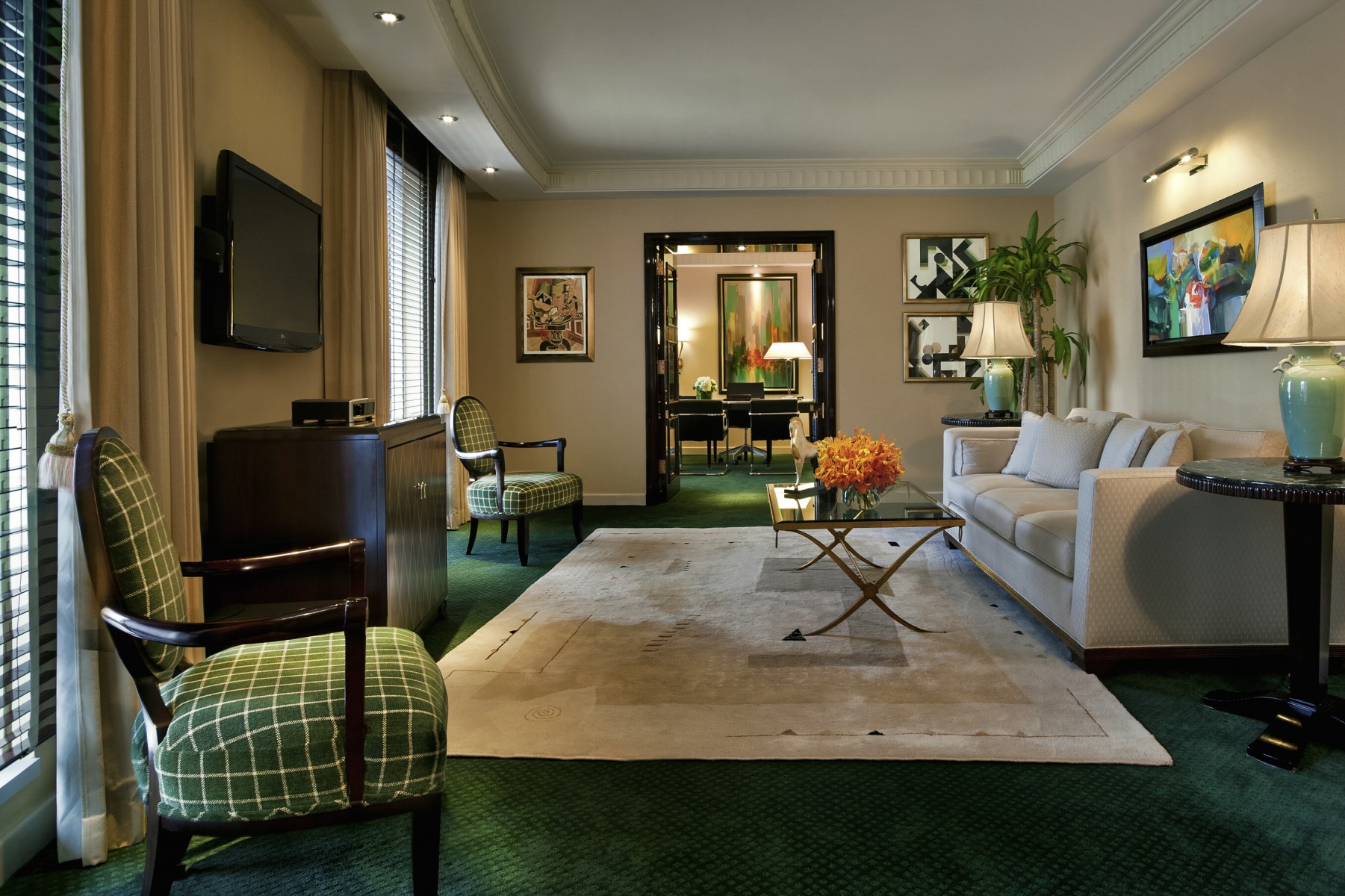 Photo of the hotel Sofitel New York: Presidential suite office living room