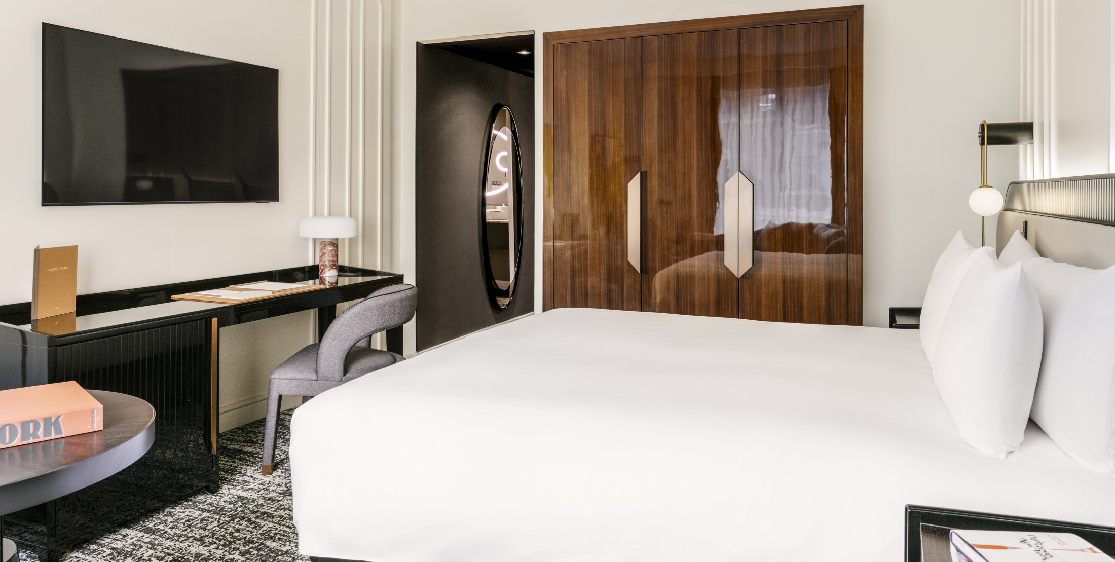 Photo of the hotel Sofitel New York: King bedroom 2