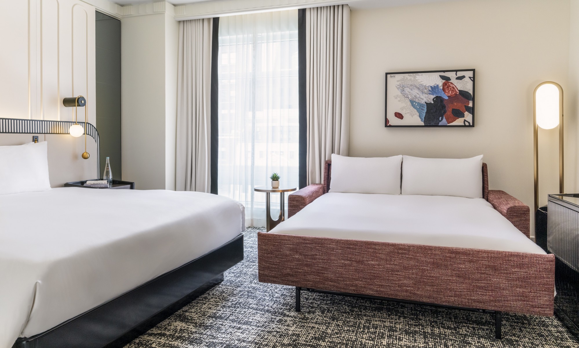 Photo of the hotel Sofitel New York: King bedroom with sofabed open 3